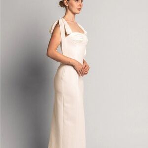 Elegant Cream Murlong Cress dress